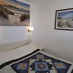 T2 Rdc Avec Jardin - Océan Appartement