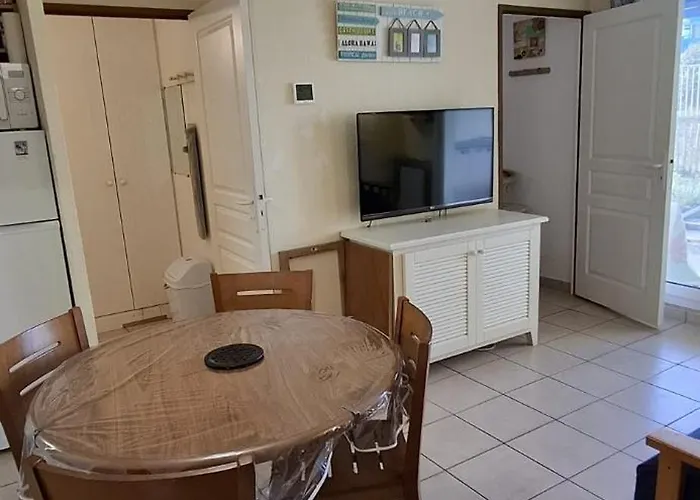 Appartement T2 Rdc Jardin - 50 M Ocean - Piscine - Parking Prive - Bleu Marine Ocean